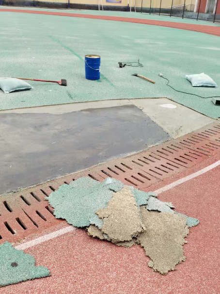 安顺球场翻新维修补、球场翻新修补改造