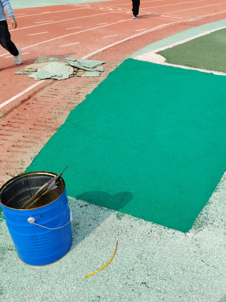 安顺球场翻新修补改造专项服务介绍